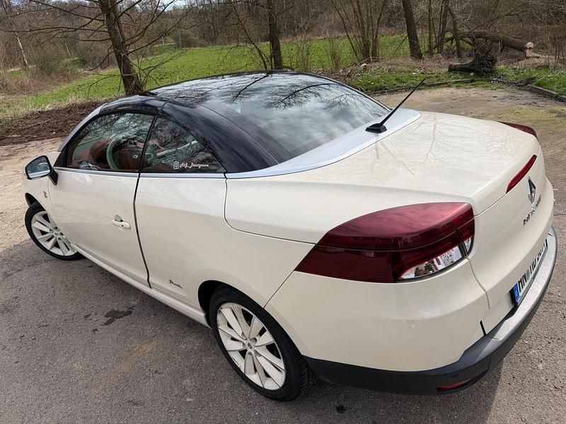 Gebraucht Renault Mégane Cabriolet Floride 131 PS (96 kW) 2012 Weiß Cabrio