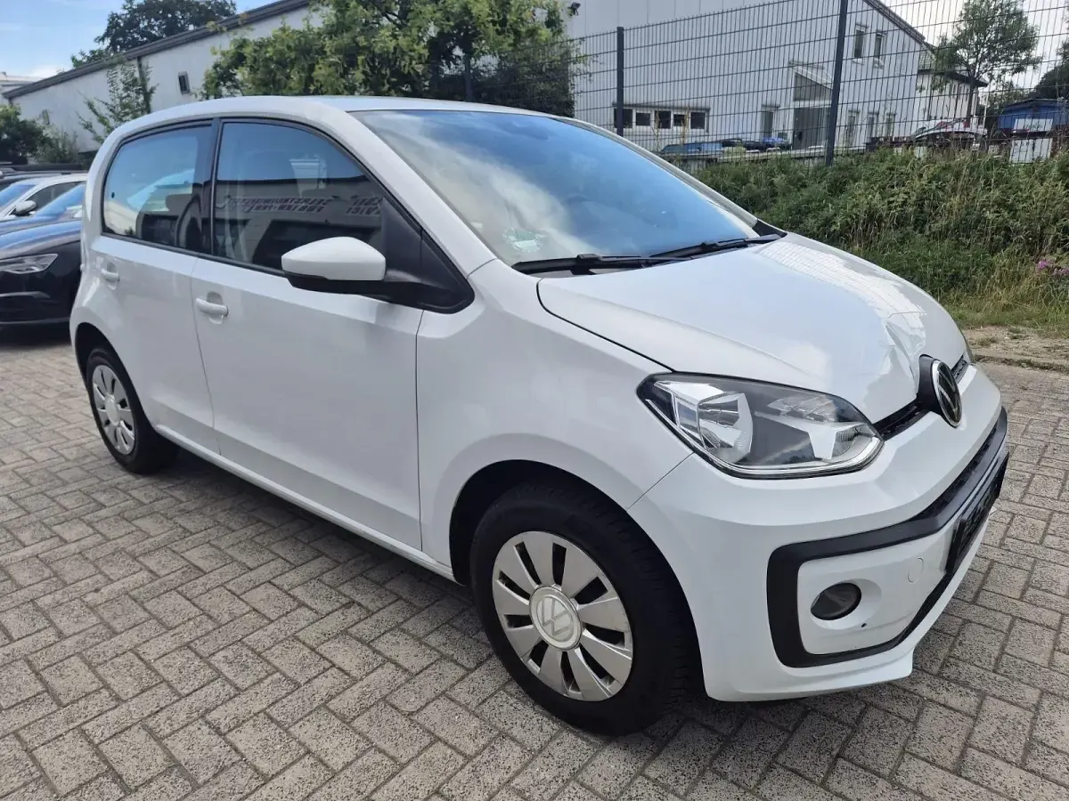 Gebraucht VW up! 65 PS (47 kW) 2021 Weiß Kleinwagen