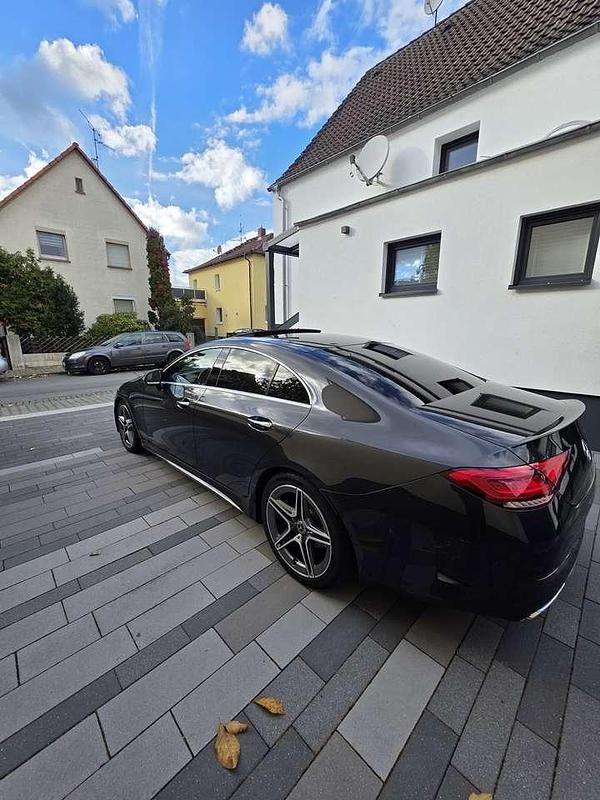 Gebraucht Mercedes CLS300 AMG line 245 PS (180 kW) 2019 Coupé
