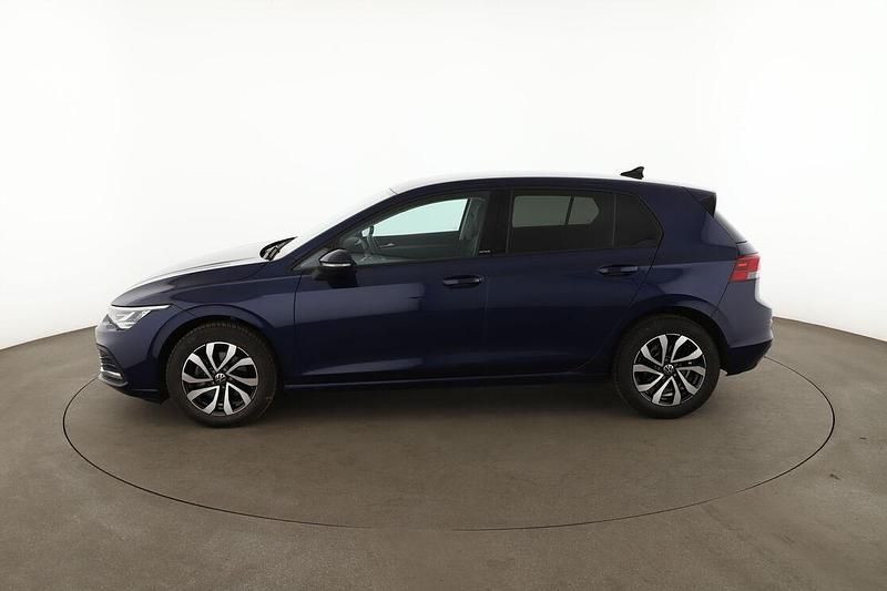 Gebraucht VW Golf VIII Active 150 PS (110 kW) 2022 Blau Limousine