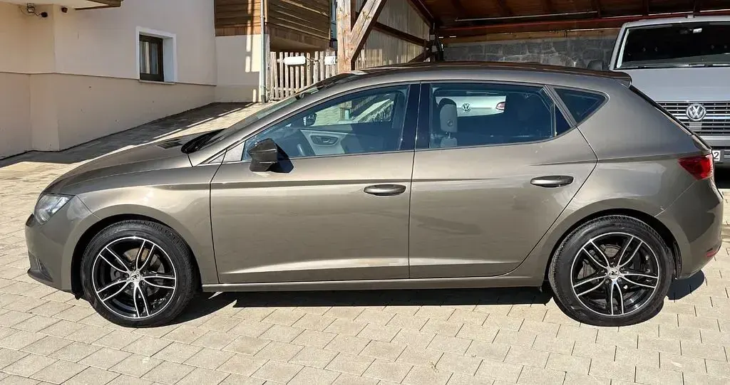 Gebraucht Seat Leon CONNECT 110 PS (80 kW) 2016 Braun Limousine