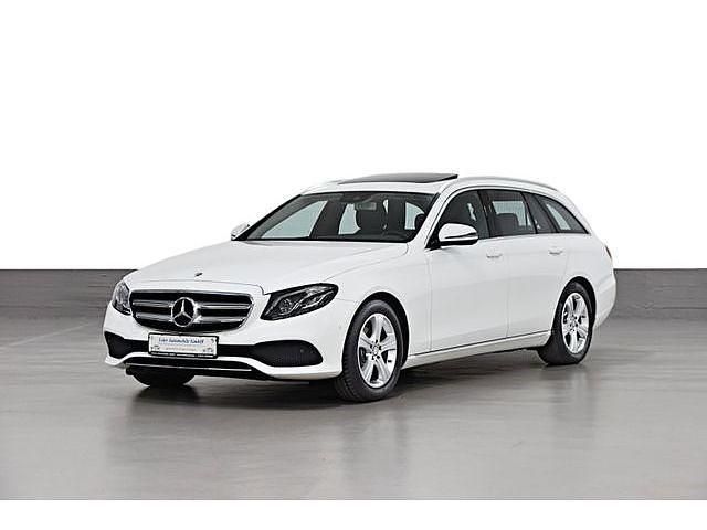 Gebraucht Mercedes E200 Avantgarde 184 PS (135 kW) 2017 Weiß Limousine