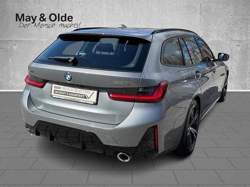 Gebraucht BMW 330 Performance 245 PS (180 kW) 2025 Grau Kombi