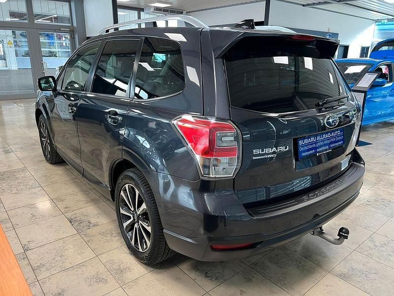 Gebraucht Subaru Forester Platinum 150 PS (110 kW) 2018 Grau SUV