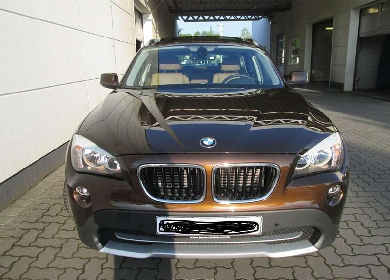 Gebraucht BMW X1 Efficient Dynamics 143 PS (105 kW) 2011 Braun SUV
