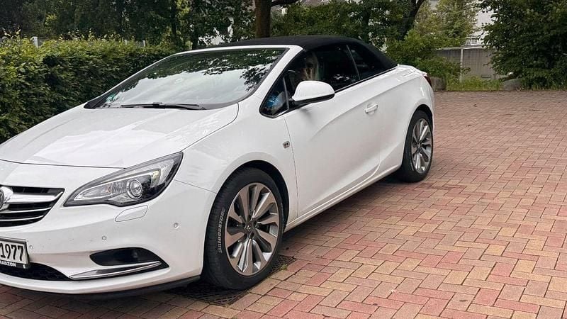 Gebraucht Opel Cascada Ultimate 170 PS (125 kW) 2018 Weiß Cabrio