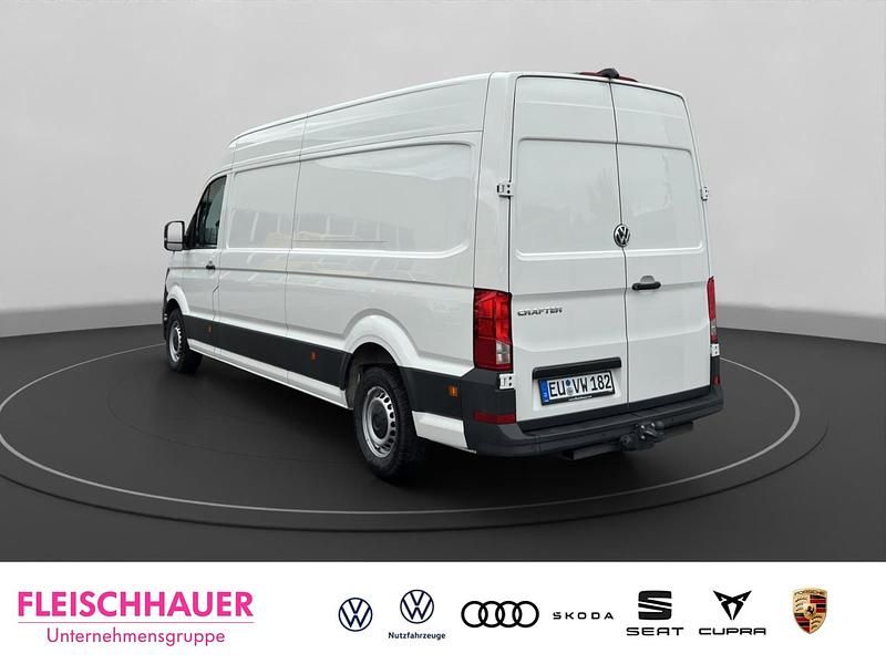 Gebraucht VW Crafter Trendline 177 PS (130 kW) 2024 Weiss Van