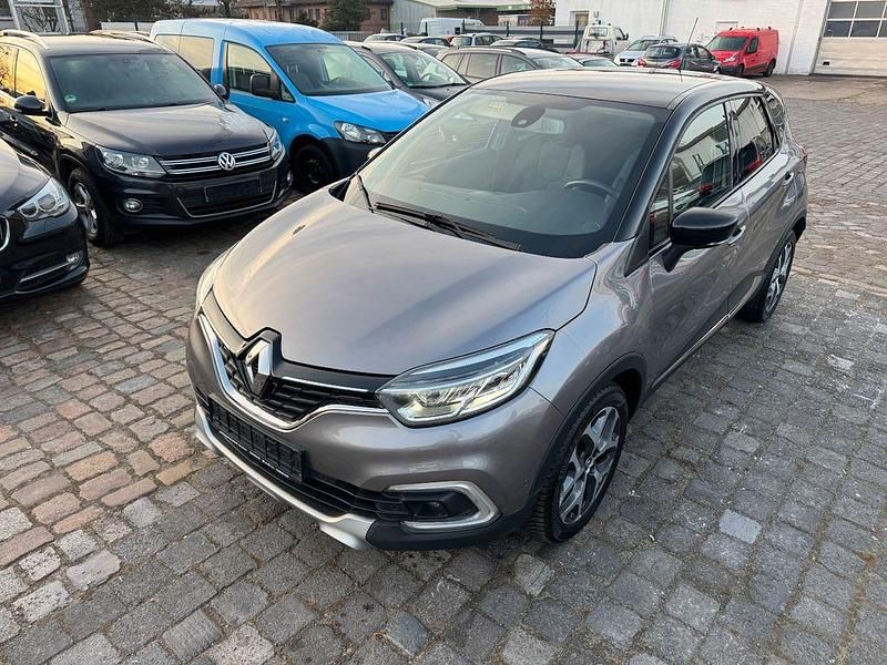 Gebraucht Renault Captur Crossborder 118 PS (86 kW) 2017 Grau SUV