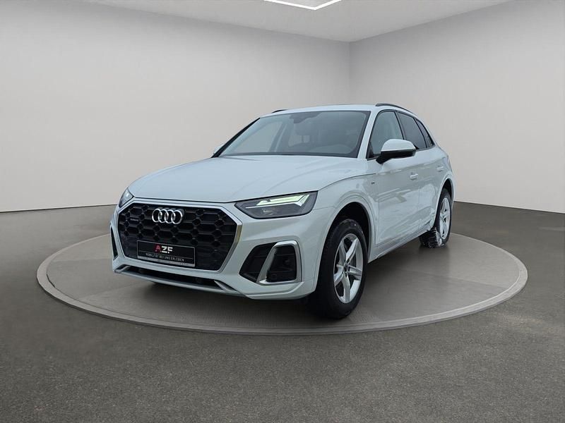 Gebraucht Audi Q5 S-Line 204 PS (150 kW) 2023 Gletscherweiß metallic SUV