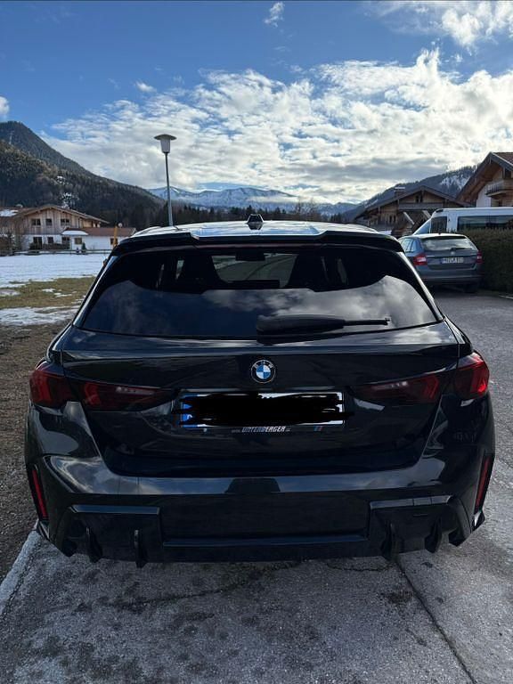 Gebraucht BMW 123 Shadowline 218 PS (160 kW) 2025 Schwarz Kleinwagen