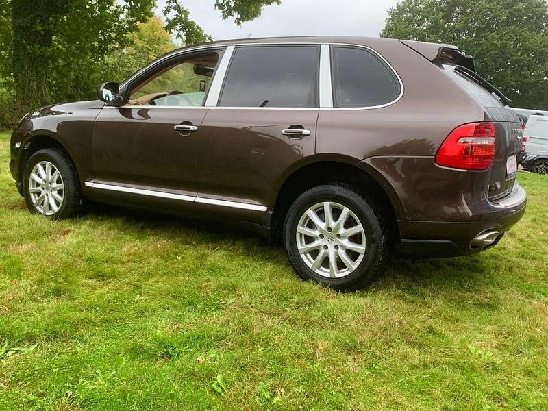 Gebraucht Porsche Cayenne 239 PS (175 kW) 2009 Braun SUV