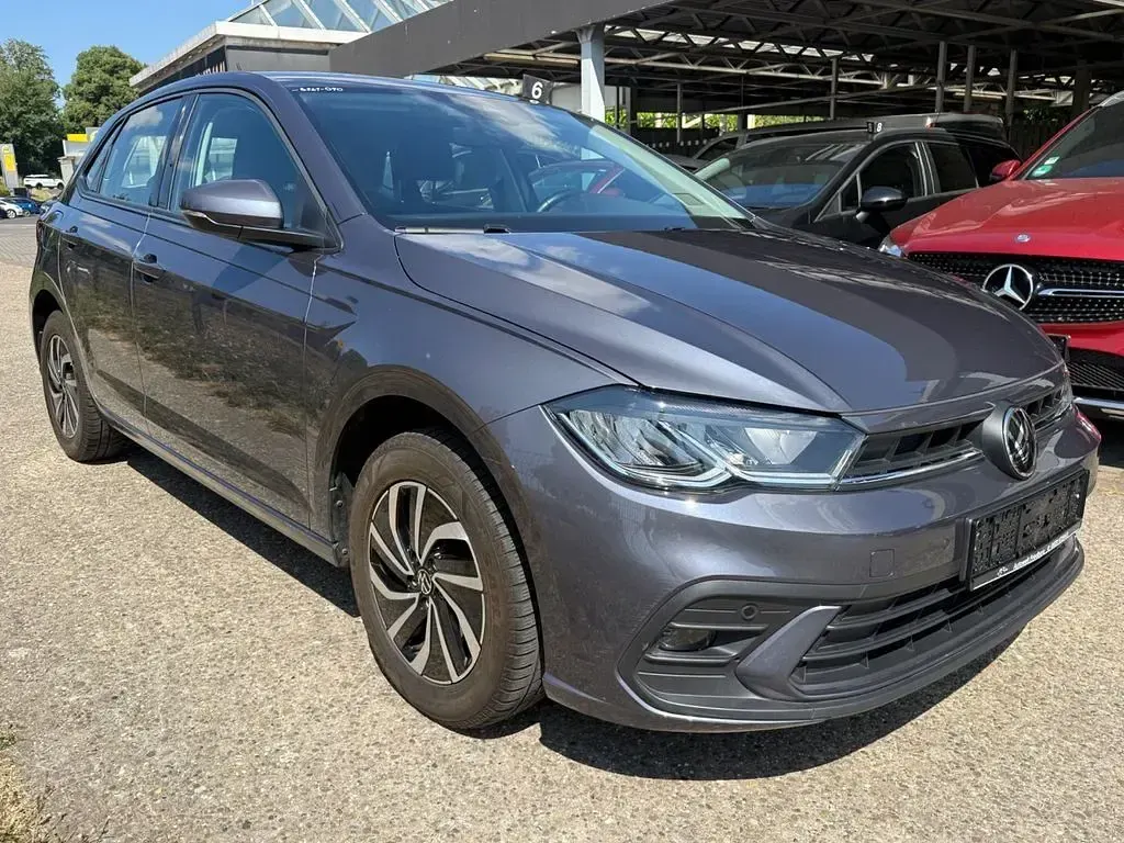 Gebraucht VW Polo Life 116 PS (85 kW) 2024 Grau Kleinwagen
