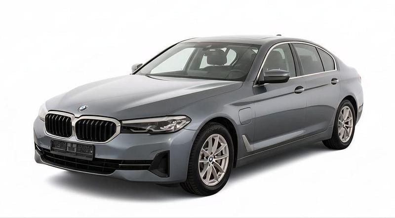 Grau Gebraucht 2020 BMW 530e Performance Limousine | 26.100 € (Guter Preis) - Bild 1/4