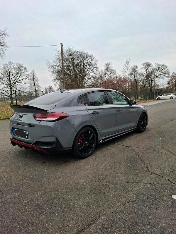 Gebraucht Hyundai i30 275 PS (202 kW) 2019 Grau Limousine