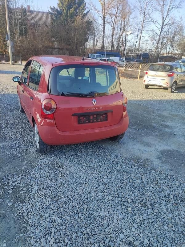 Gebraucht Renault Modus 70 PS (51 kW) 2007 Rot Van / Kleinbus