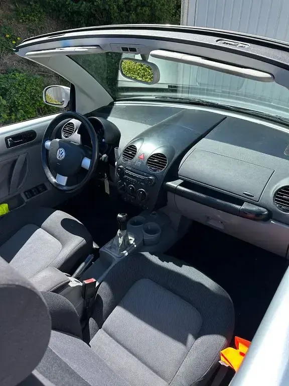 Gebraucht VW New Beetle Highline 102 PS (75 kW) 2004 Silber Kleinwagen