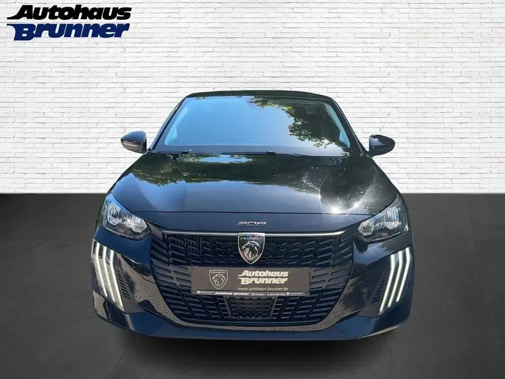Gebraucht Peugeot 208 Style 101 PS (74 kW) 2024 Schwarz Kleinwagen
