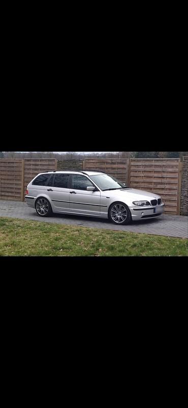 Gebraucht BMW 320 M Sport 150 PS (110 kW) 2002 Silber Kombi