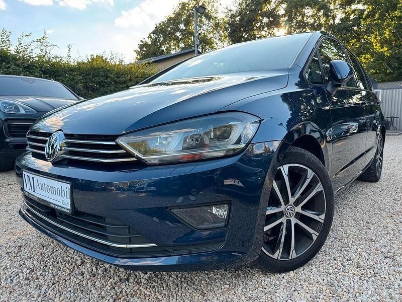 Blau Gebraucht 2016 VW Golf Sportsvan Allstar Van / Kleinbus | 11.990 € (Fairer Preis) - Bild 1/4