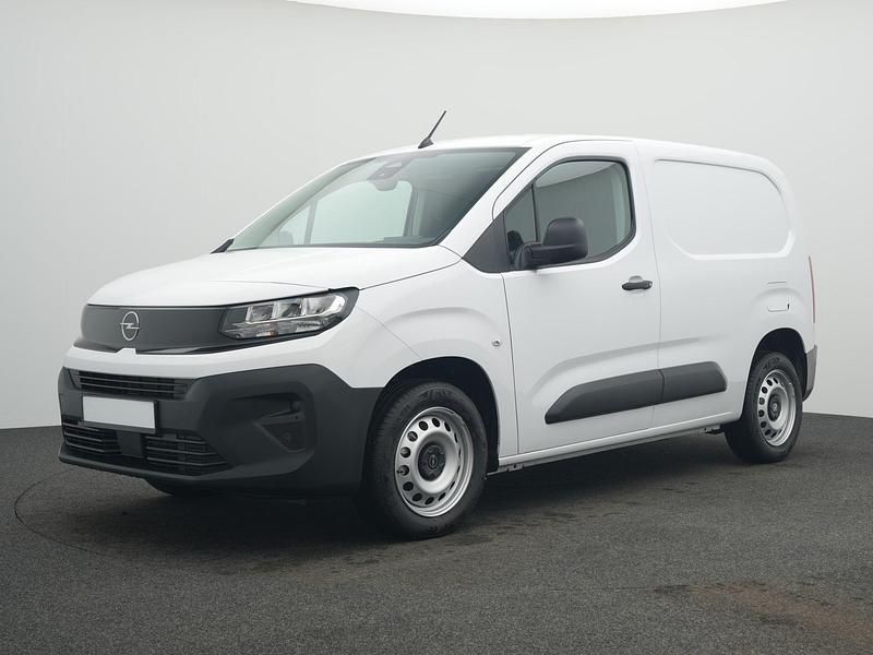 Neu Opel Combo 102 PS (75 kW) 2025 Kaolinweiß Kombi