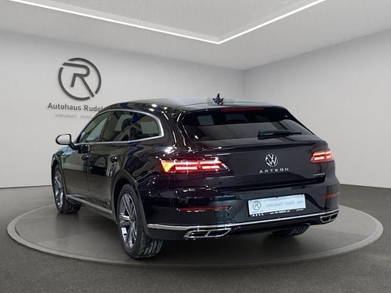 Gebraucht VW Arteon R-line 218 PS (160 kW) 2022 Deep black perleffekt (metallic) Kombi