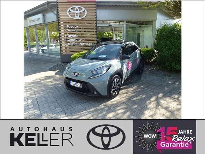 Grau Gebraucht 2025 Toyota Aygo Kleinwagen | 19.990 € (Teuer) - Bild 1/4