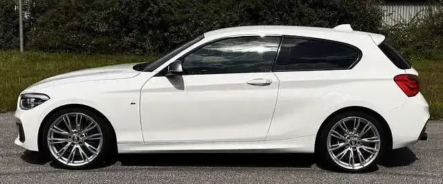 Gebraucht BMW M135 Shadowline 240 PS (176 kW) 2015 Weiss Kleinwagen