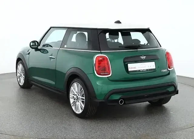 Second-hand Mini Cooper 136 CP (100 kW) 2023 Verde Hatchback