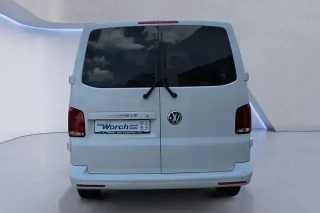 Gebraucht VW Caravelle 280 PS (205 kW) 2021 Weiß Van