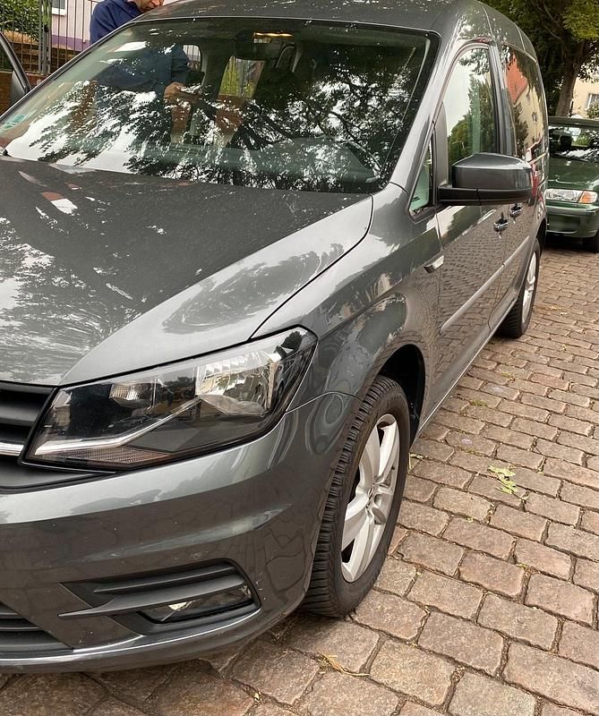 Gebraucht VW Caddy 150 PS (110 kW) 2017 Grau Van / Kleinbus