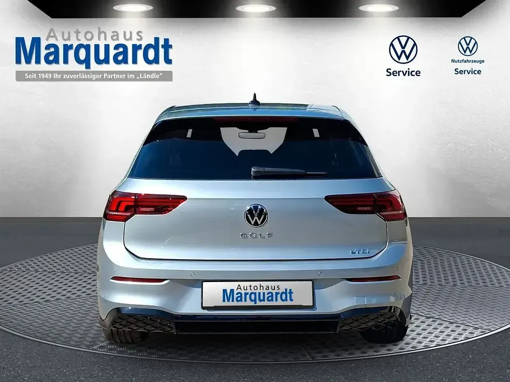 Neu VW Golf VIII R-line 150 PS (110 kW) 2026 Silber Limousine