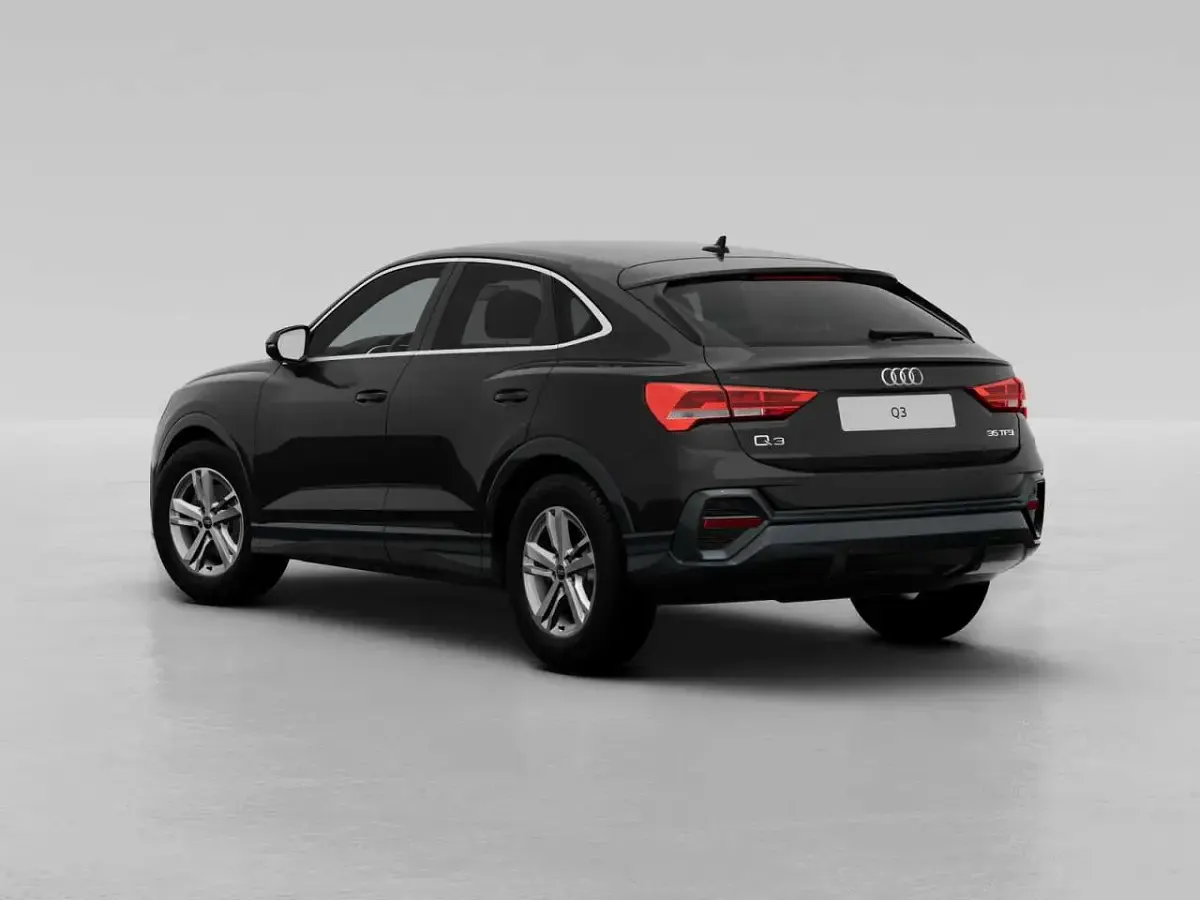 Gebraucht Audi Q3 150 PS (110 kW) 2024 Mythosschwarz metallic SUV