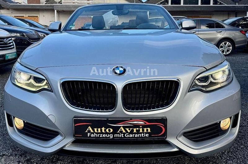 Gebraucht BMW 220 Advantage 184 PS (135 kW) 2015 Silber Cabrio