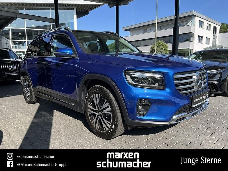 Gebraucht Mercedes GLB220 190 PS (139 kW) 2024 Lack spektralblau SUV