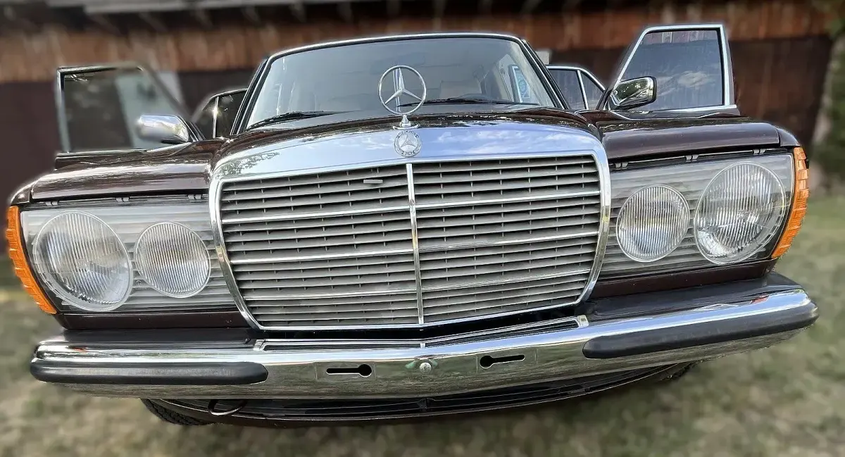 Gebraucht Mercedes E230 136 PS (100 kW) 1980 Braun Limousine
