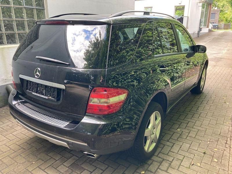 Gebraucht Mercedes ML350 AMG 272 PS (200 kW) 2006 Schwarz SUV