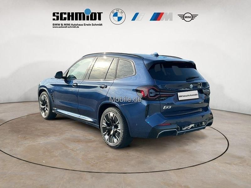 Gebraucht BMW iX3 Impressive 210 kW (286 PS) 2023 Blau SUV