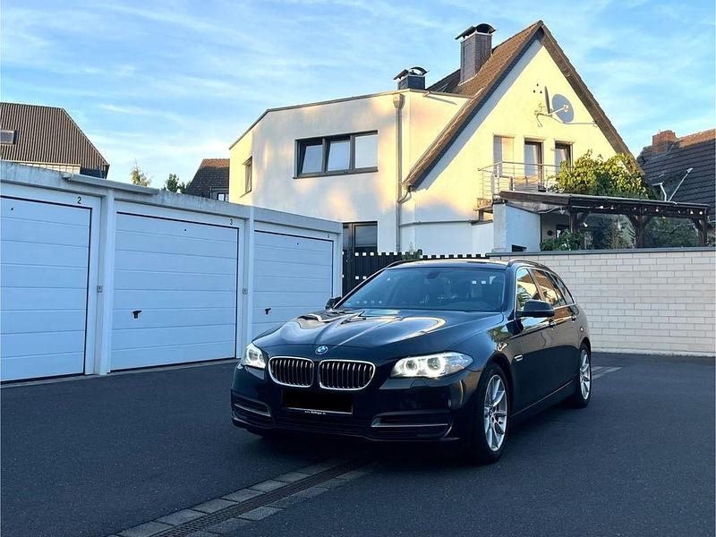 Schwarz Gebraucht 2015 BMW 530 M Sport Kombi | 13.450 € (Guter Preis) - Bild 1/4