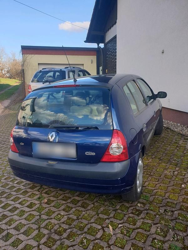 Gebraucht Renault Clio II 75 PS (55 kW) 2005 Blau Kleinwagen