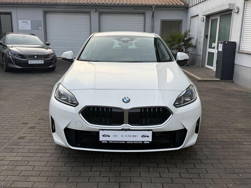 Gebraucht BMW 120 170 PS (125 kW) 2024 Weiß Kleinwagen