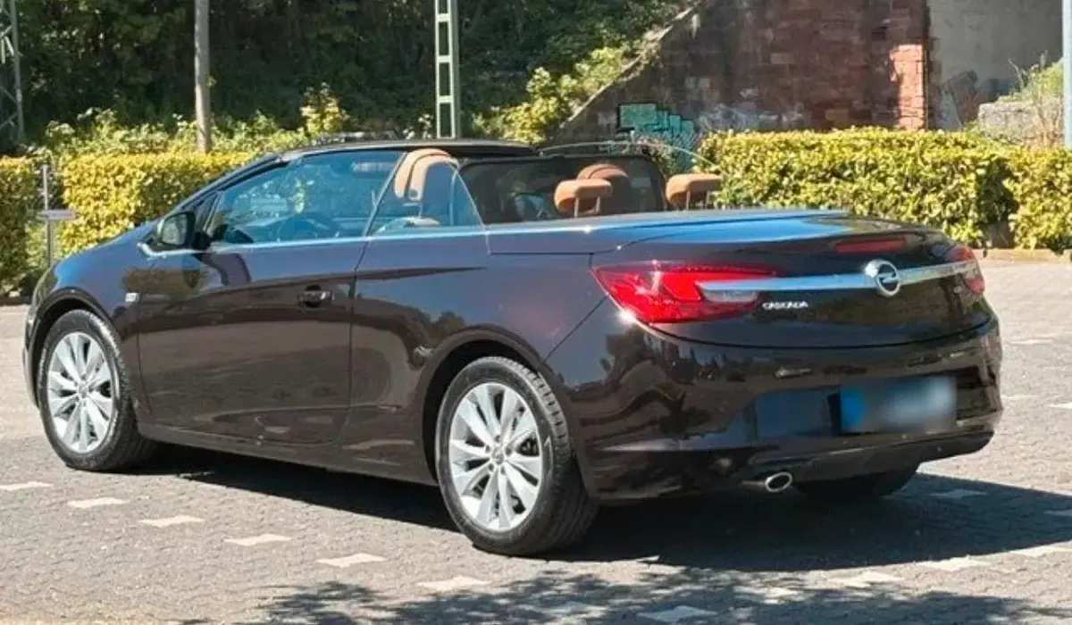 Gebraucht Opel Cascada 165 PS (121 kW) 2013 Braun Cabrio