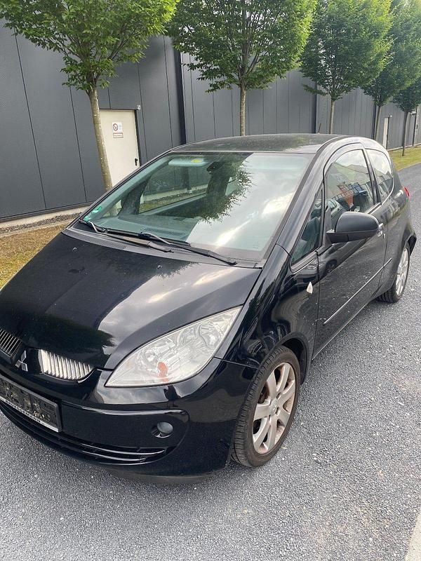 Schwarz Gebraucht 2006 Mitsubishi Colt Inform Kleinwagen | 850 € (Superpreis) - Bild 1/4