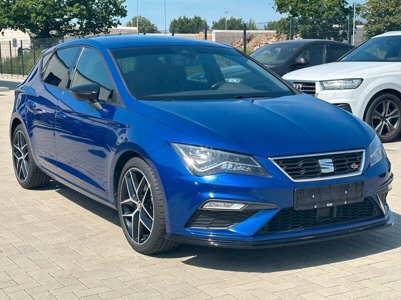 Blau Gebraucht 2017 Seat Leon ST FR Kombi | 17.100 € (Fairer Preis) - Bild 1/4