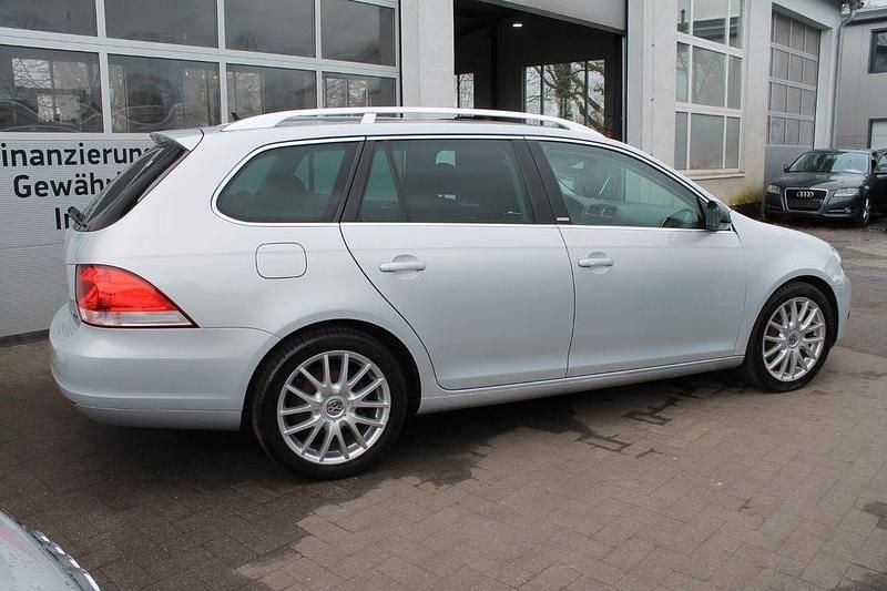 Gebraucht VW Golf VI Style 140 PS (102 kW) 2012 Silber Kleinwagen