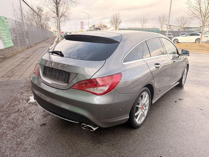 Gebraucht Mercedes CLA250 211 PS (155 kW) 2015 Grau Limousine