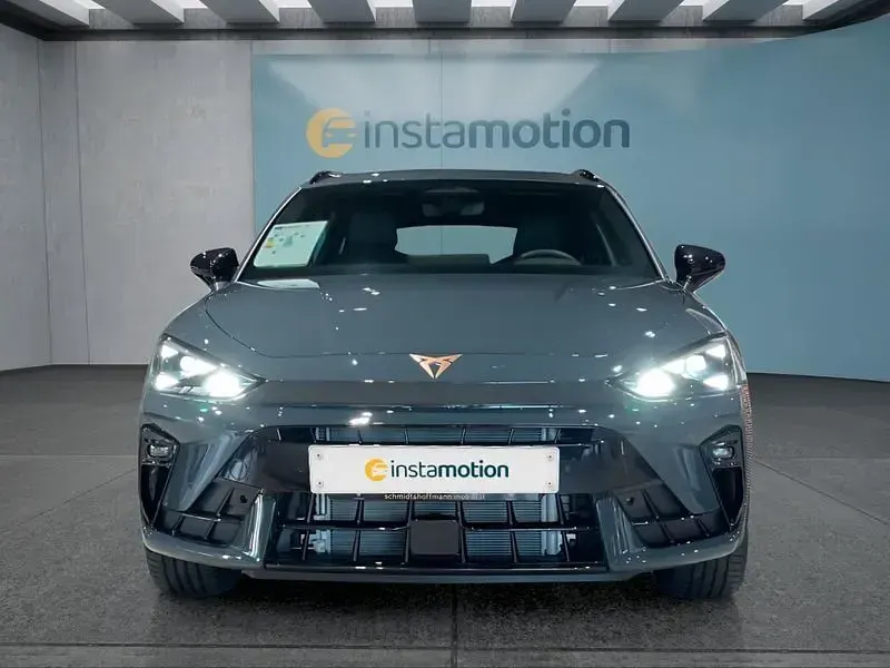 Neu Cupra Leon 150 PS (110 kW) 2025 Blau Kombi