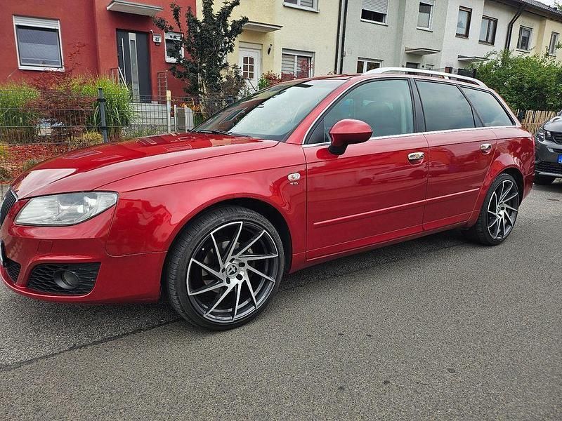 Rot Gebraucht 2011 Audi A4 Ambiente Kombi | 4.990 € (Superpreis) - Bild 1/4