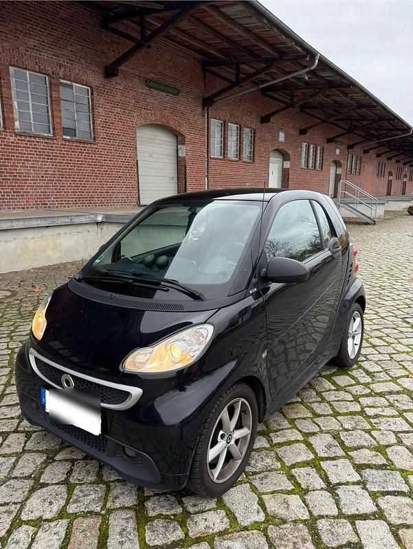Schwarz Gebraucht 2012 Smart ForTwo Coupé Coupé | 3.990 € (Guter Preis) - Bild 1/4