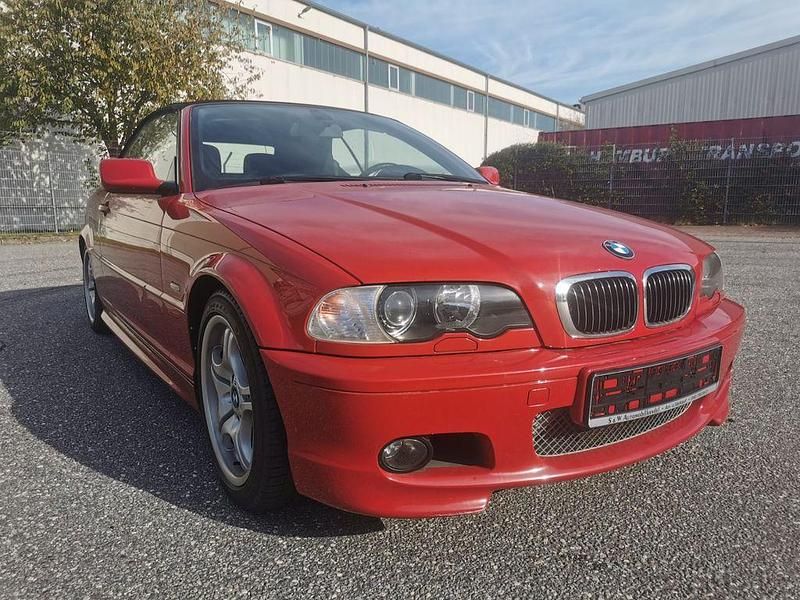 Rot Gebraucht 2003 BMW 325 Cabriolet M Sport Cabrio | 8.599 € (Etwas zu teuer) - Bild 1/4