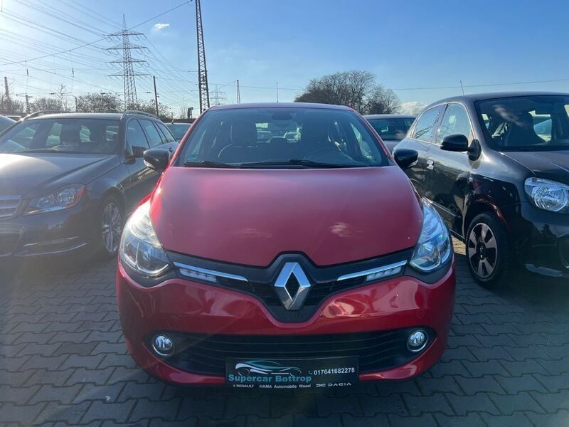 Gebraucht Renault Clio IV Initiale Paris 73 PS (53 kW) 2014 Rot Limousine